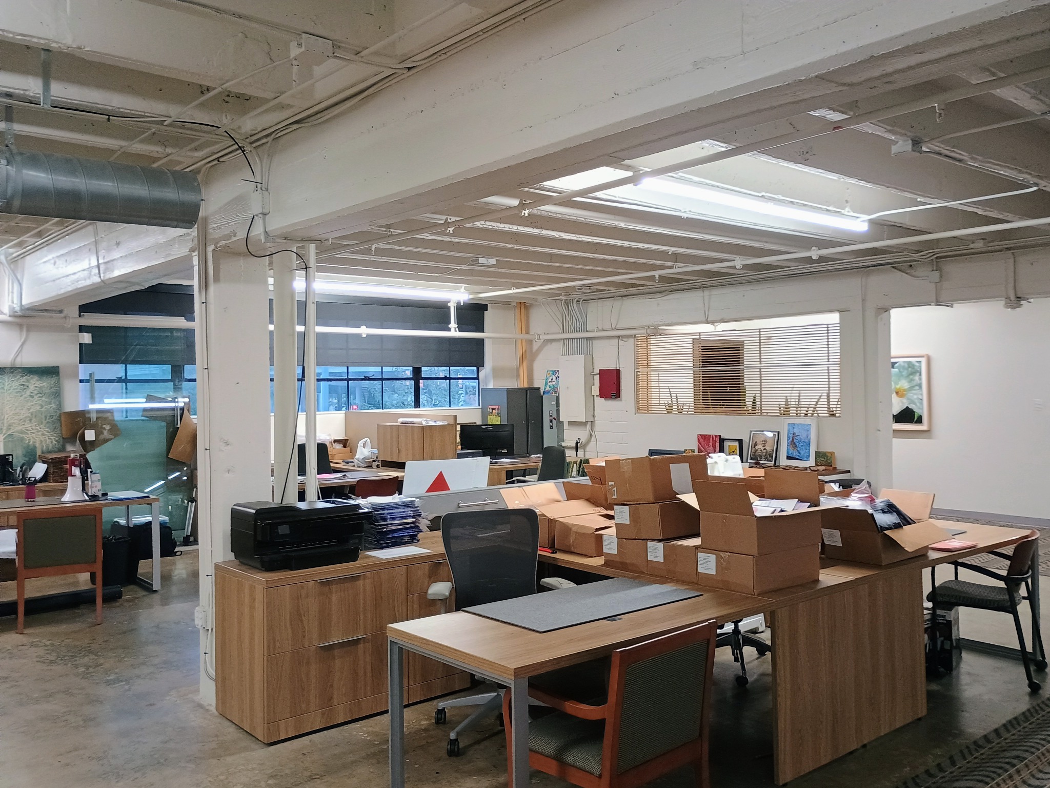 Second-floor photograph 6